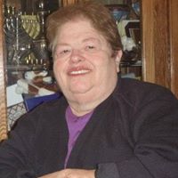 Judy Fielder Photo 10