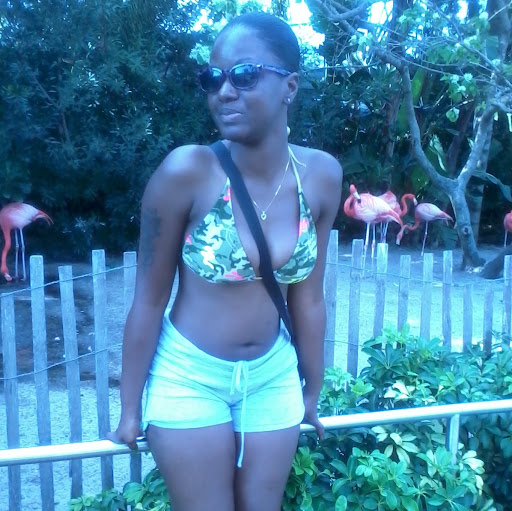 Nichole Scott Photo 11
