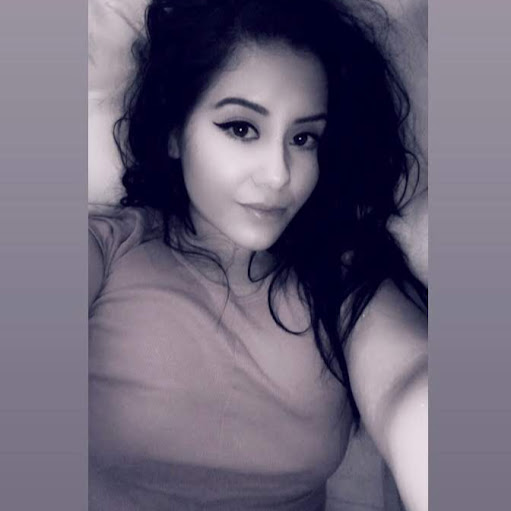 Jessica Esparza Photo 29