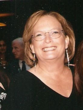 Leslie Davis Photo 17