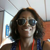 Daphne Robinson Photo 15