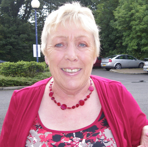 Veronica Marshall Photo 39