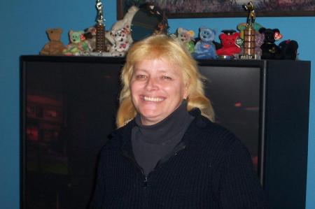 Laura Cochran Photo 17