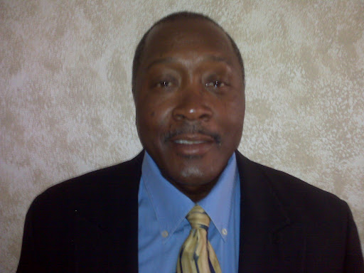 Willie Henry Photo 26