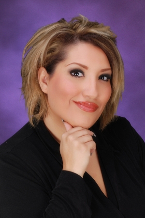 Yvonne Rodriguez Photo 7