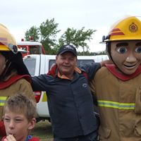 Dennis Connolly Photo 20