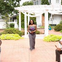 Erica Hall Photo 25