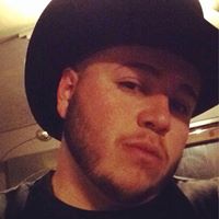 Erik Robles Photo 6