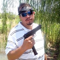 Ricky Ruiz Photo 14