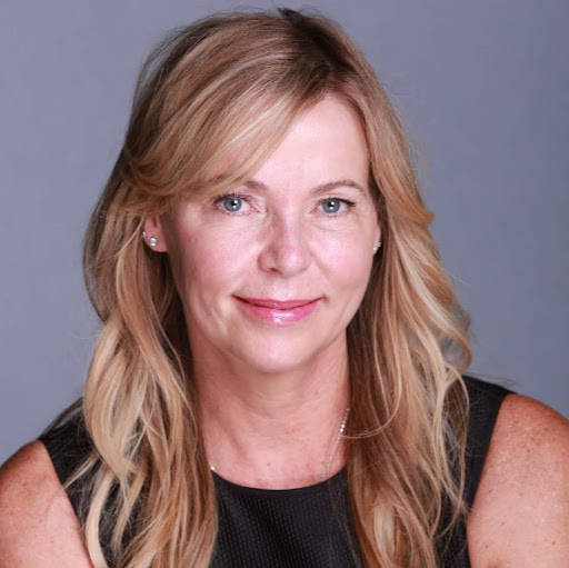 Ellen Donovan Photo 23