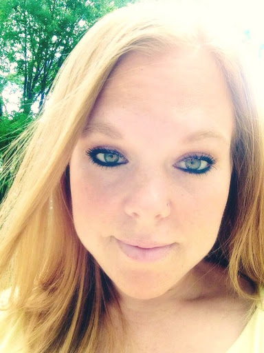 Kari Anderson Photo 28