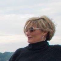 Jennifer Guild Photo 20
