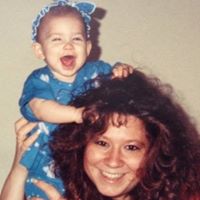 Michele Robertson Photo 31