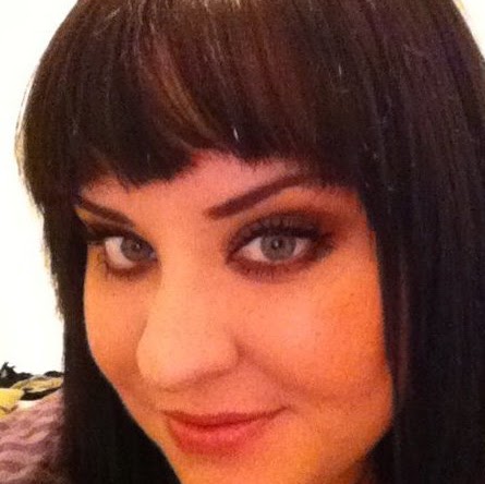 Melanie Peck Photo 39