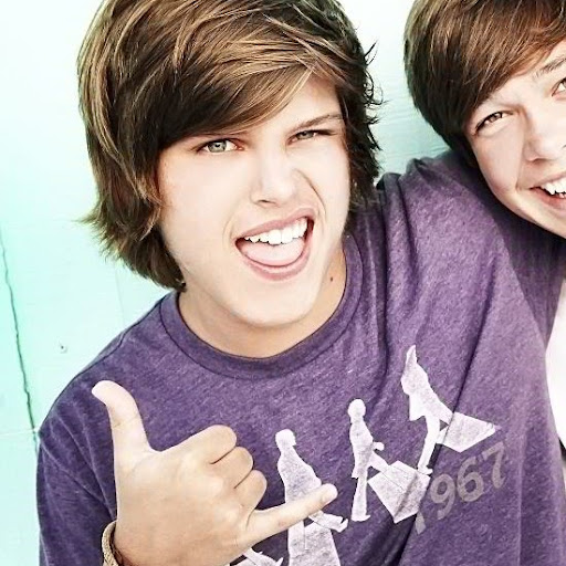 Taylor Goodman Photo 15