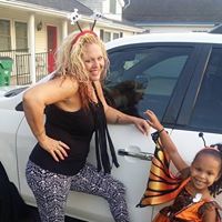 Angela Willis Photo 19