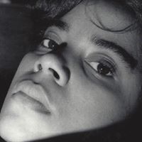 Angela Waddell Photo 19