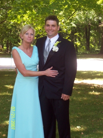 Cindy Griffin Photo 24