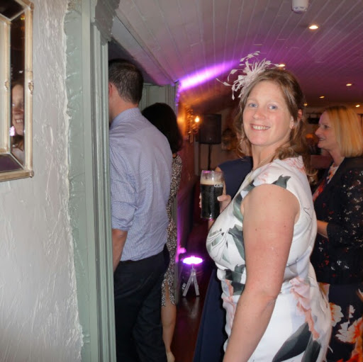 Gillian Robinson Photo 32