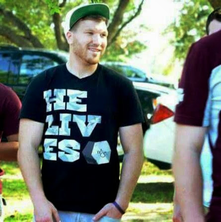 Daniel Hendrix Photo 39