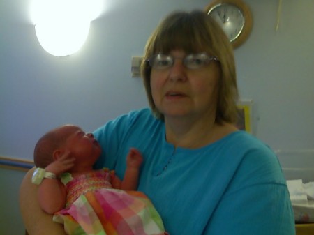 Pamela Chapman Photo 34