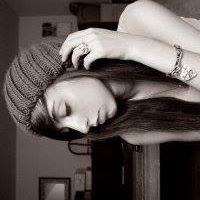Elizabeth Malatesta Photo 7