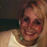 Beverly Walker Photo 33