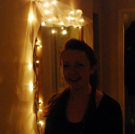 Amy Barker Photo 31