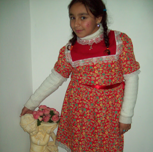 Melissa Azevedo Photo 24