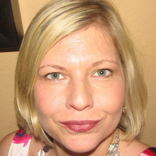 Barbara Holloway Photo 27