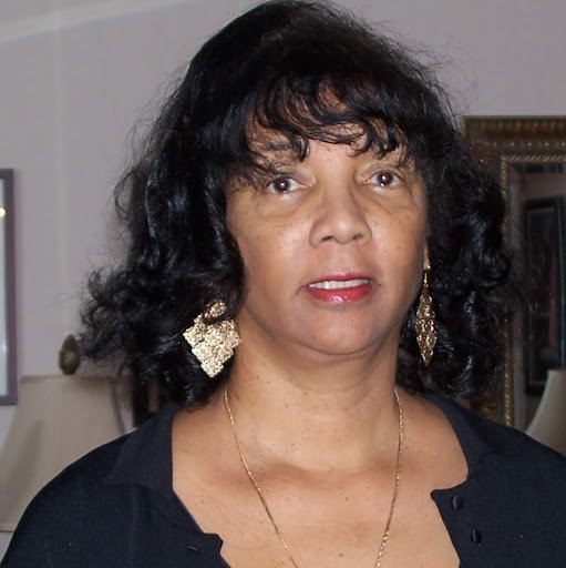Judy Alexander Photo 32