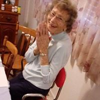 Ruth Phillips Photo 29