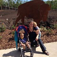 Julie Levesque Photo 26