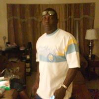 Henry Holmes Photo 30