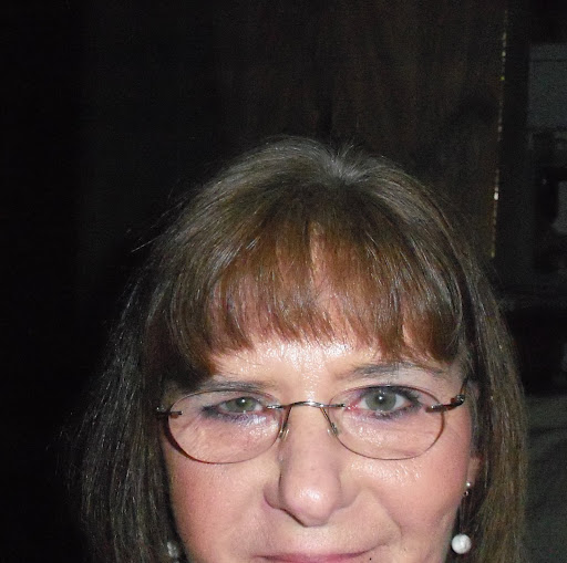 Carolyn Langley Photo 28
