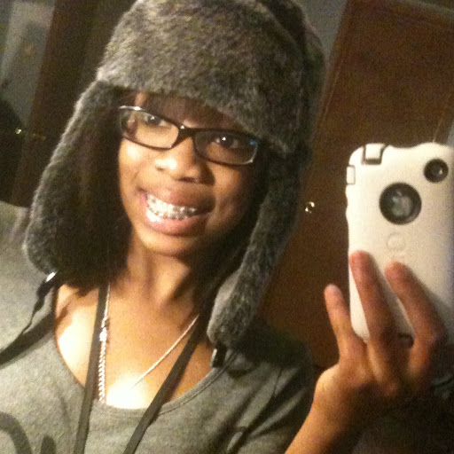 Janay Robinson Photo 25