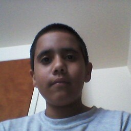 Christian Nieves Photo 13