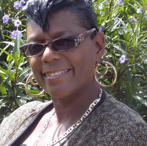 Cynthia Mobley Photo 27