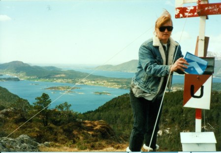 Lynn Stevens Photo 51