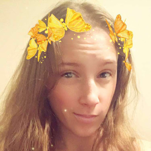 Emily Baker Photo 2