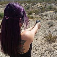 Danielle Kelly Photo 18