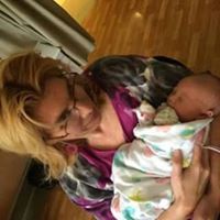 Michelle Easterling Photo 27