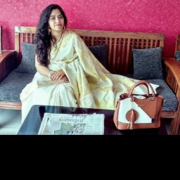 Radha Gupta Photo 17