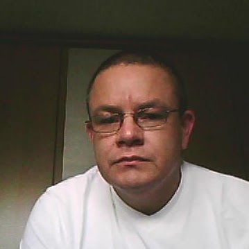 Stuart Holmes Photo 9