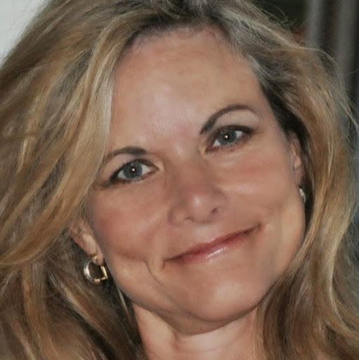 Kathleen Simmons Photo 38