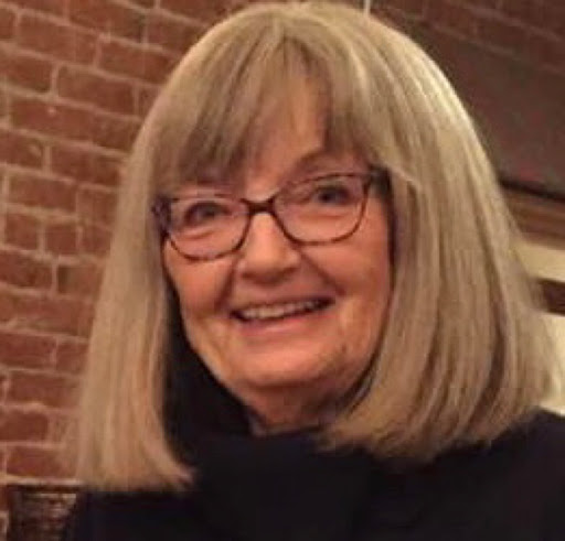 Suzanne Roberts Photo 13