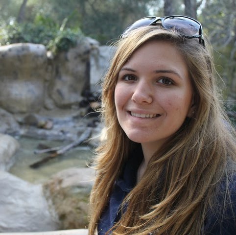 Elizabeth Cannon Photo 27