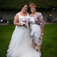 Sandra Doherty Photo 31