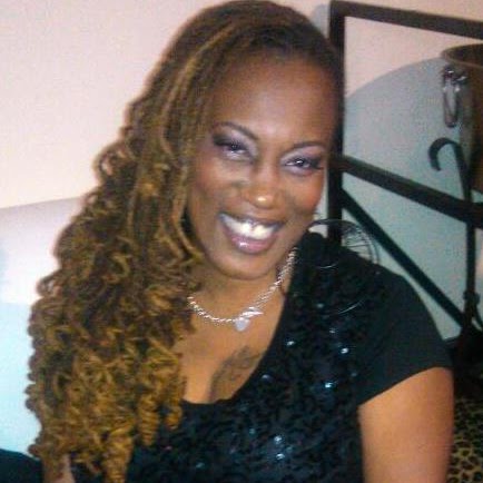 Michele Perry Photo 30