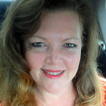 Toni Wolfe Photo 17